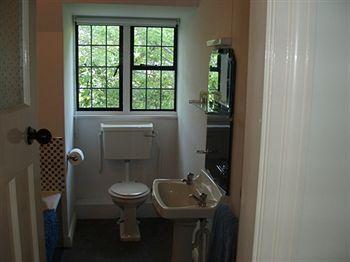 Bed & Breakfast Woodchester Fourways Страуд Екстериор снимка